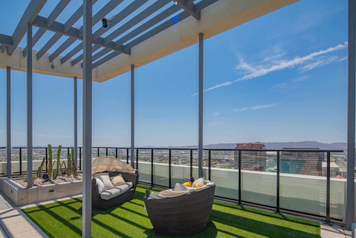 Detailed 2Bd, Highrise Dt, Pool, Gym, Parking, Sleeps 8 Apartamento Phoenix Exterior foto