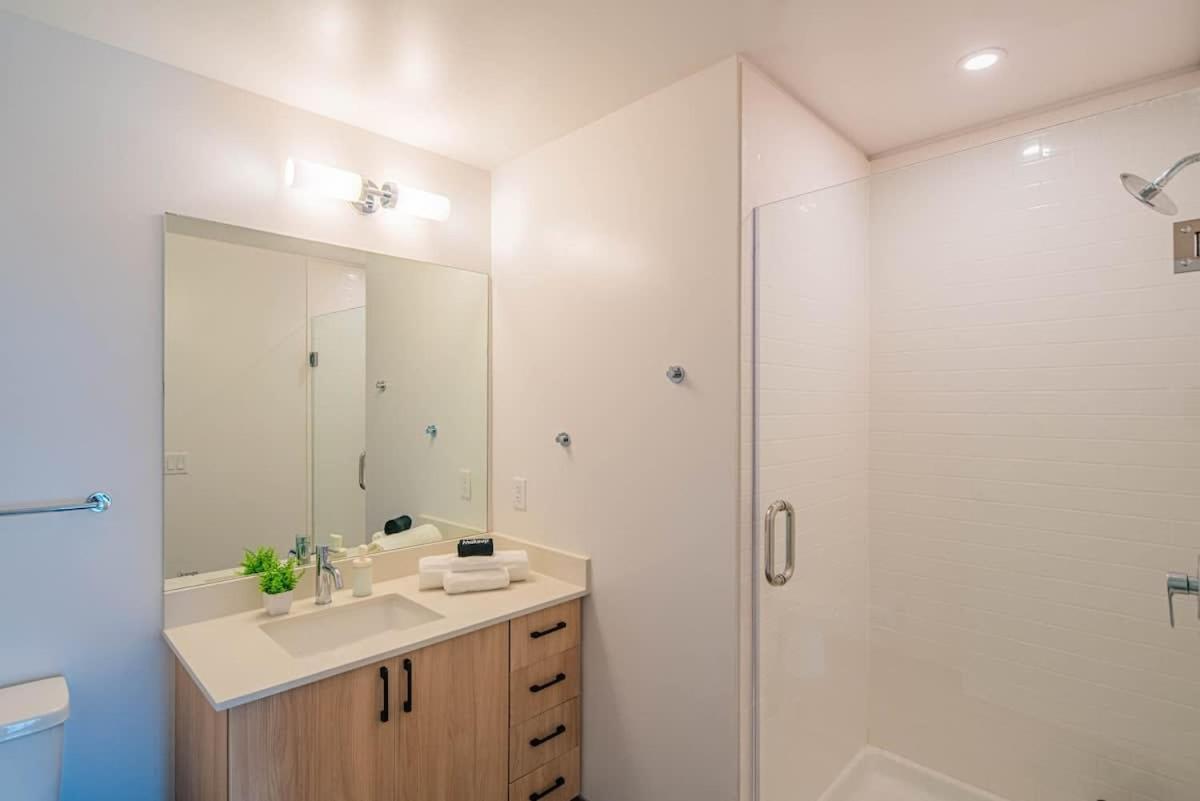 Detailed 2Bd, Highrise Dt, Pool, Gym, Parking, Sleeps 8 Apartamento Phoenix Exterior foto
