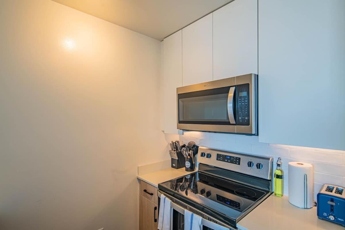 Detailed 2Bd, Highrise Dt, Pool, Gym, Parking, Sleeps 8 Apartamento Phoenix Exterior foto