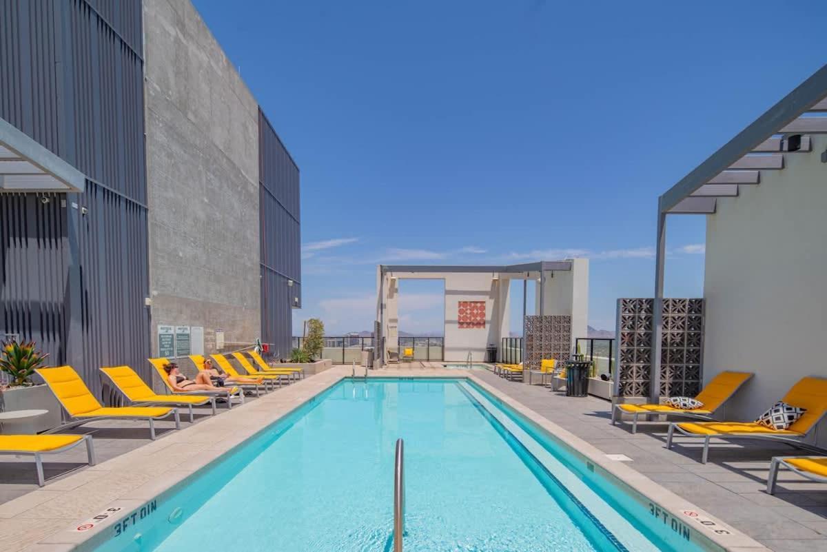 Detailed 2Bd, Highrise Dt, Pool, Gym, Parking, Sleeps 8 Apartamento Phoenix Exterior foto